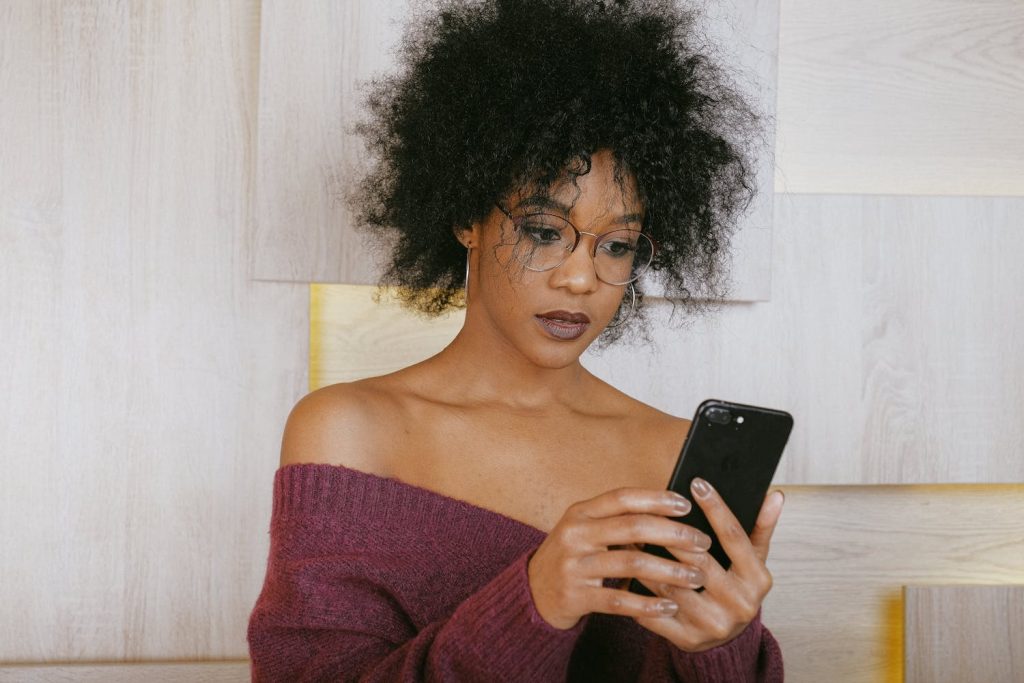 20 deep questions to ask your crush over text